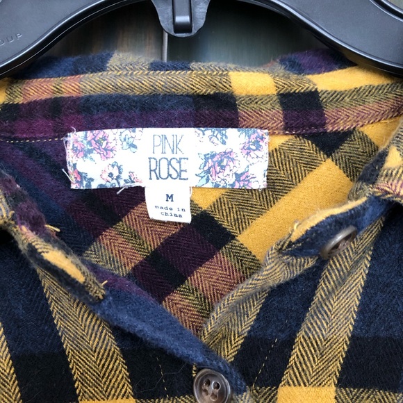 *SALE MUST GO*  Pink Rose flannel size M - Picture 6 of 6